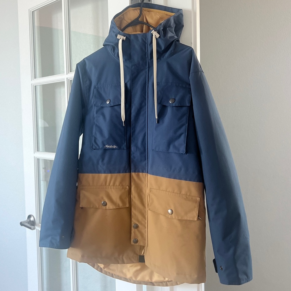 💙💙Airblaster-Stay Wild Parka Ski/Snowboard Jacket (Size-M)💙💙